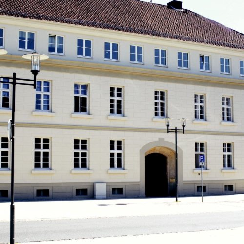 Maler Bielefeld, Denkmalpflege: Friedrich-Brunde-Haus in Detmold, Farbgebung der Fassaden durch Stenner und Keitel